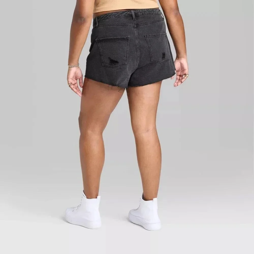 WILD FABLE Super High-Rise Distressed Denim Cutoff Jeans Shorts - Picture 3 of 11